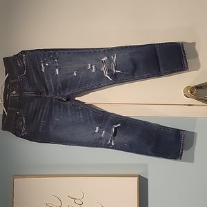 Old Navy Mid Rise Boyfriend. Ripped Jeans. Size 0.